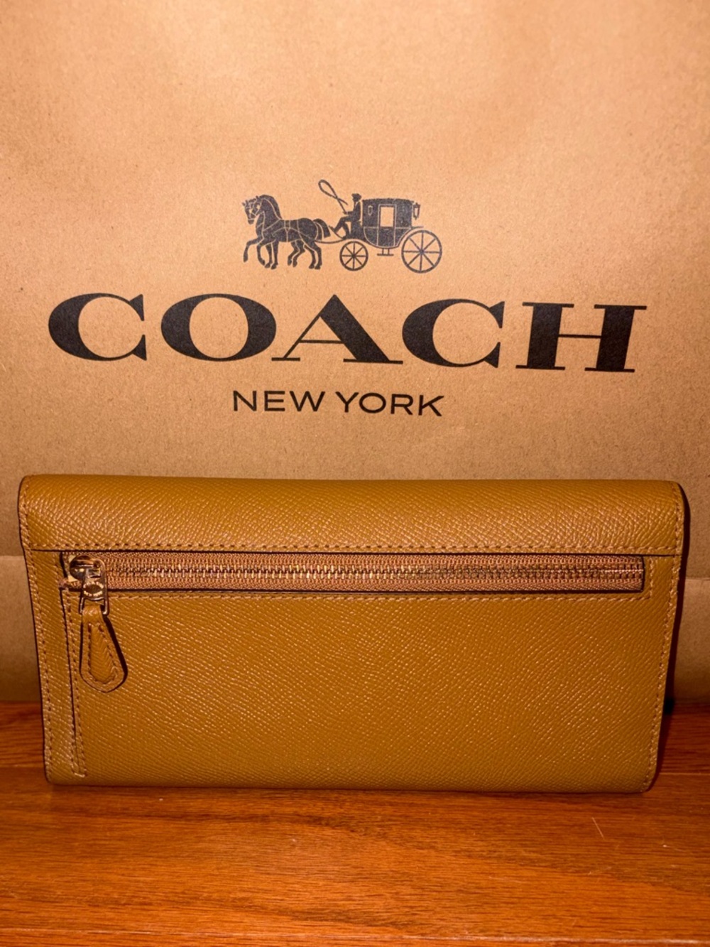 COACH Leather Continental Wallet in Saddle Tan (Tri-Fold) - Picture 3 of 3